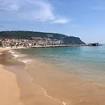 Sesimbra Top 公寓 *